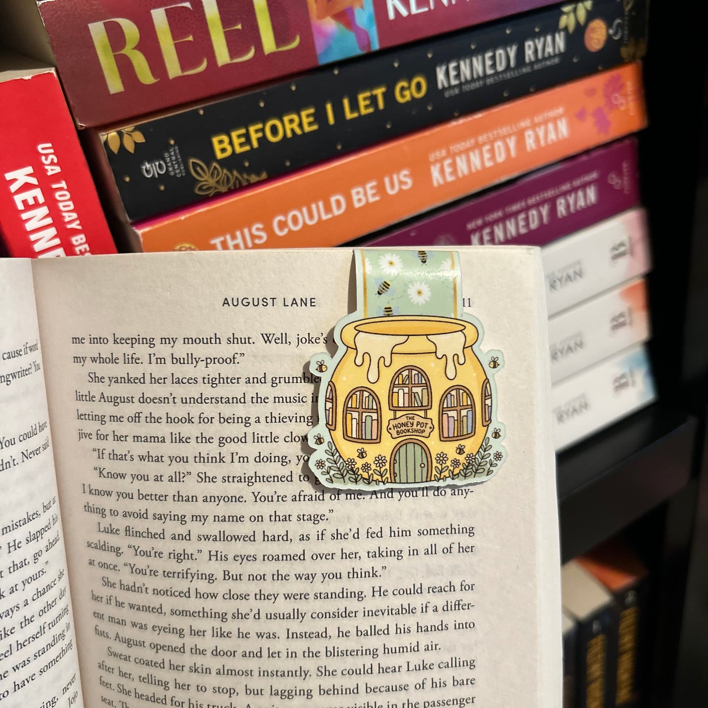 Honey Pot Bookshop Bookmark